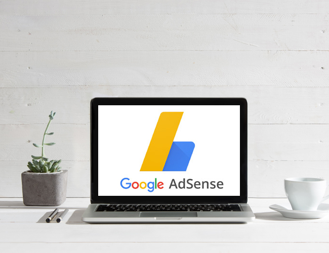 Strategi Meningkatkan Penghasilan Google AdSense dengan RajaKomen.com