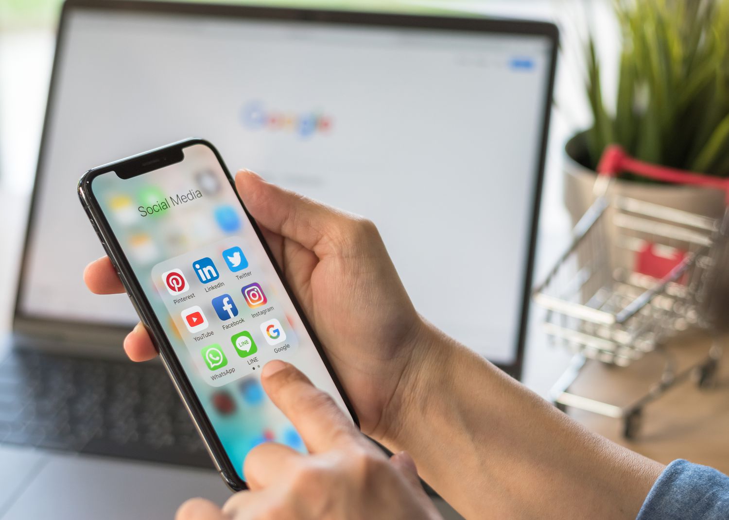 Jasa Buzzer Somed Profesional: Solusi Cepat Meningkatkan Popularitas Brand dan Kampanye Digital